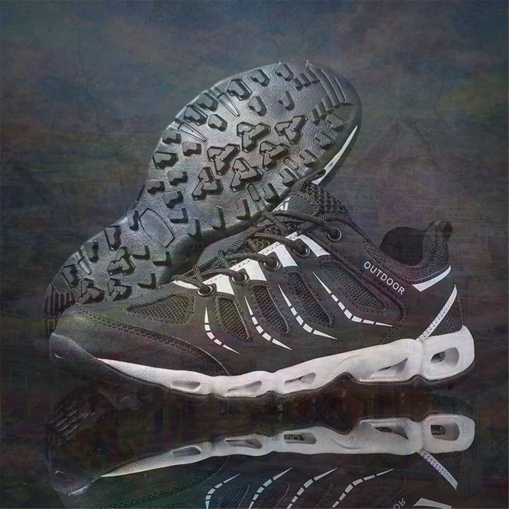 Sumer Round Tip Silver Sneaker - Tech Accessories Gifts 评论和价格